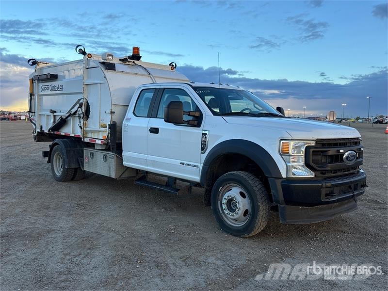 Ford F-550 XL 4x4 Extended Cab Waste Collection Truck شاحنات المخلفات