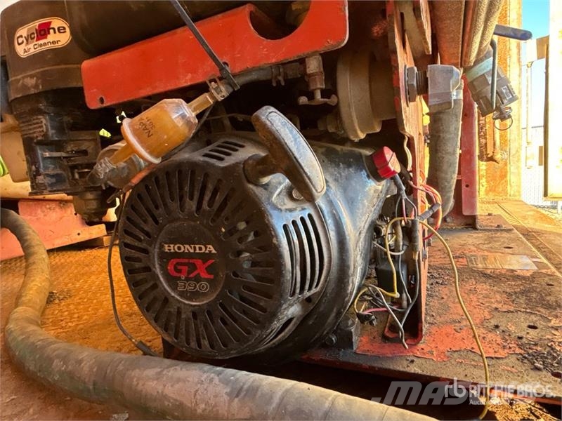 Ford F-550 XL 4x4 Mud Mixing Truck Andre lastbiler