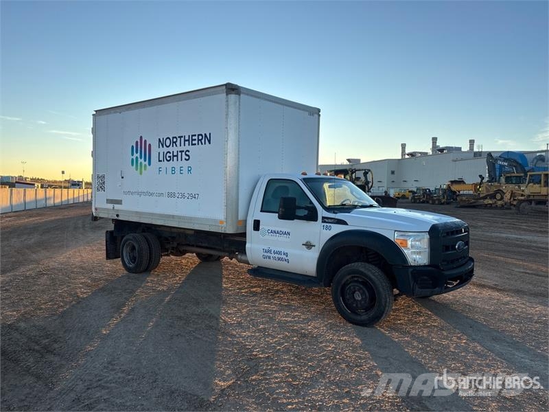Ford F-550 XL 4x4 Mud Mixing Truck Ostali kamioni