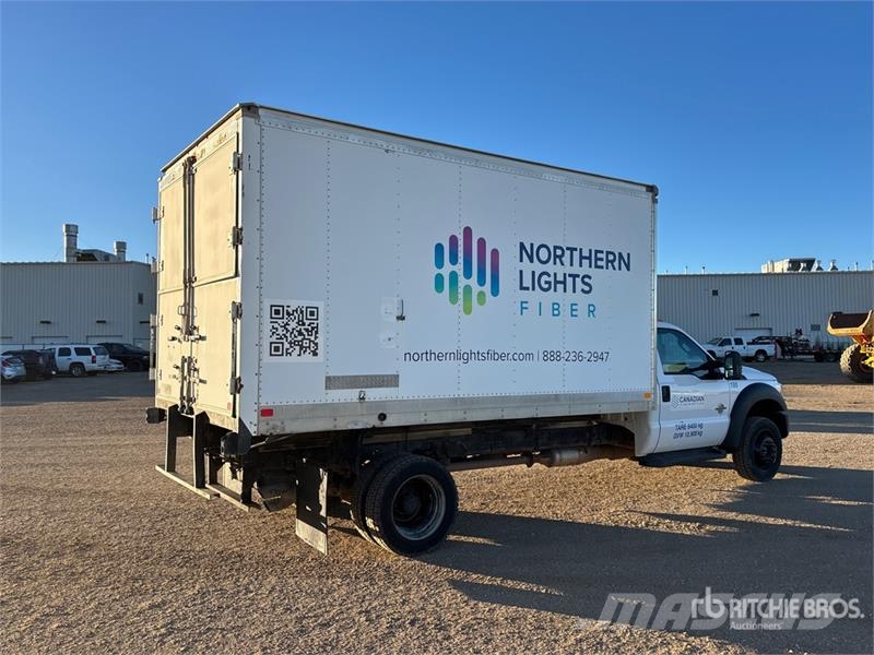 Ford F-550 XL 4x4 Mud Mixing Truck Andre lastbiler
