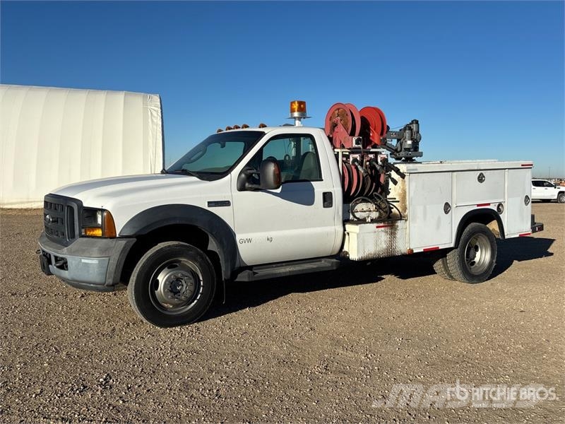 Ford F-550 XL 4x4 Service Truck Municipal/vehicul cu uz general