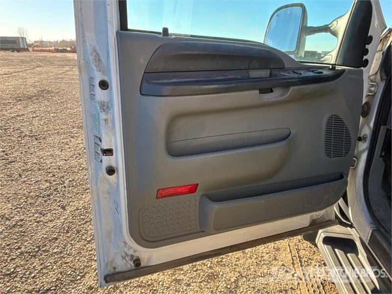 Ford F-550 XL 4x4 Service Truck Municipal/vehicul cu uz general