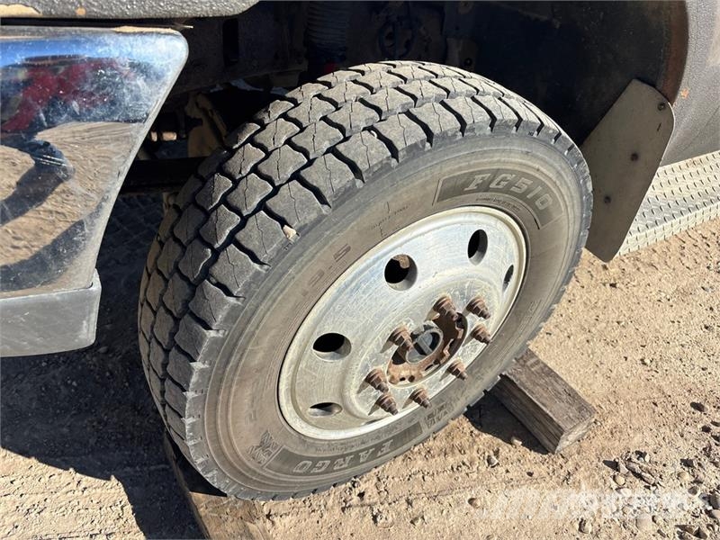 Ford F-550 XLT 3100 L 4x4 Pressure Truck Anders