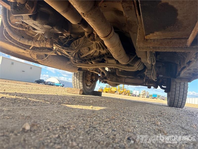 Ford F-550 XLT 3100 L 4x4 Pressure Truck Anders