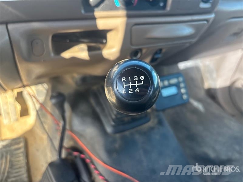 Ford F-550 XLT 3100 L 4x4 Pressure Truck Anders