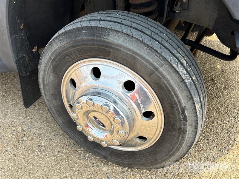 Ford F-550 XLT 4x2 Service Truck Komunalna vozila za opštu namenu