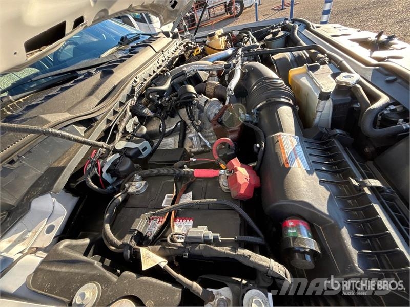 Ford F-550 XLT 4x4 Crew Cab Service Truck Camions et véhicules municipaux