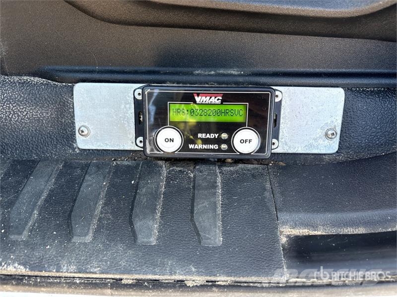 Ford F-550 XLT 4x4 Crew Cab Service Truck Kommunal-Sonderfahrzeuge