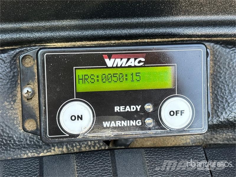 Ford F-550 XLT 4x4 Crew Cab Service Truck Municipal / general purpose vehicles