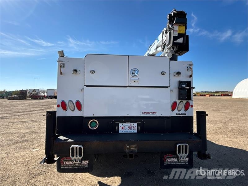 Ford F-550 XLT 4x4 Crew Cab Service Truck Municipal / general purpose vehicles