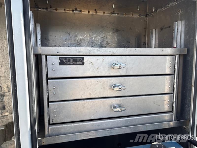 Ford F-550 XLT 4x4 Crew Cab Service Truck Kommunal-Sonderfahrzeuge