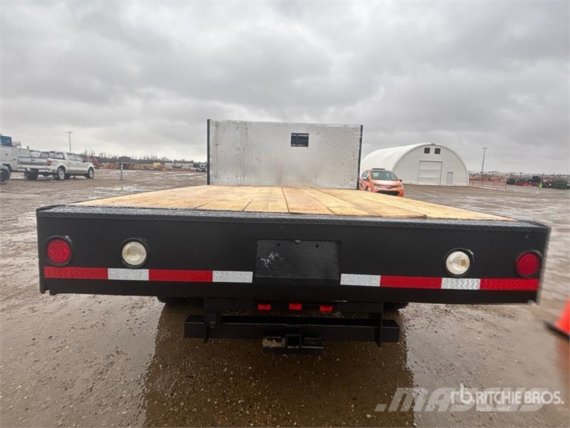Ford F-550 XLT 4x4 Flatbed Truck Camion con sponde ribaltabili