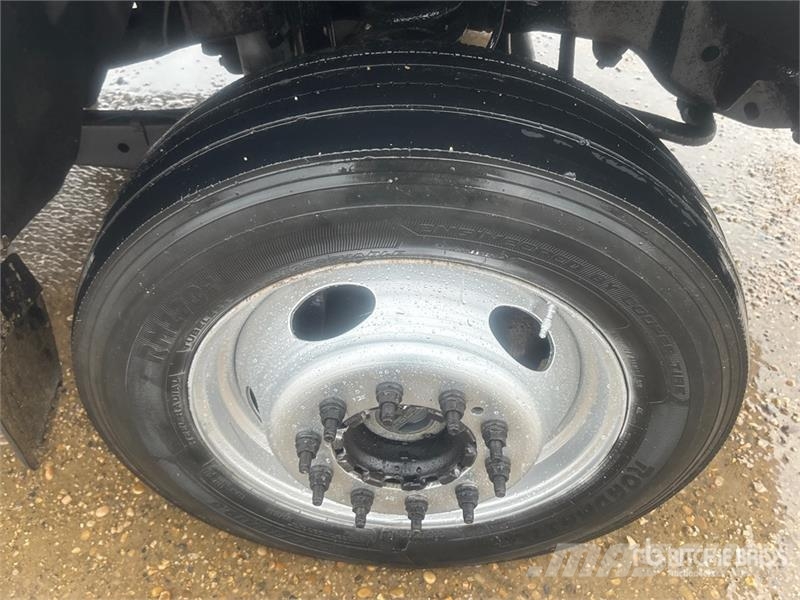 Ford F-550 XLT 4x4 Flatbed Truck Camion con sponde ribaltabili
