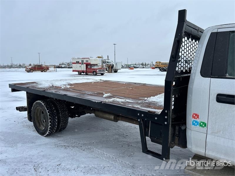 Ford F-550 XLT 4x4 Flatbed Truck Φορτηγά Kαρότσα με ανοιγόμενα πλαϊνά