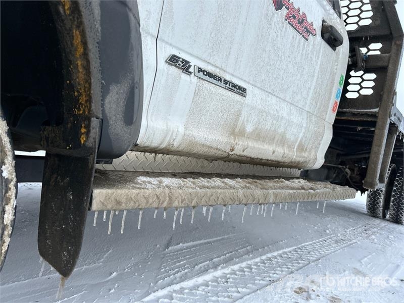 Ford F-550 XLT 4x4 Flatbed Truck Φορτηγά Kαρότσα με ανοιγόμενα πλαϊνά