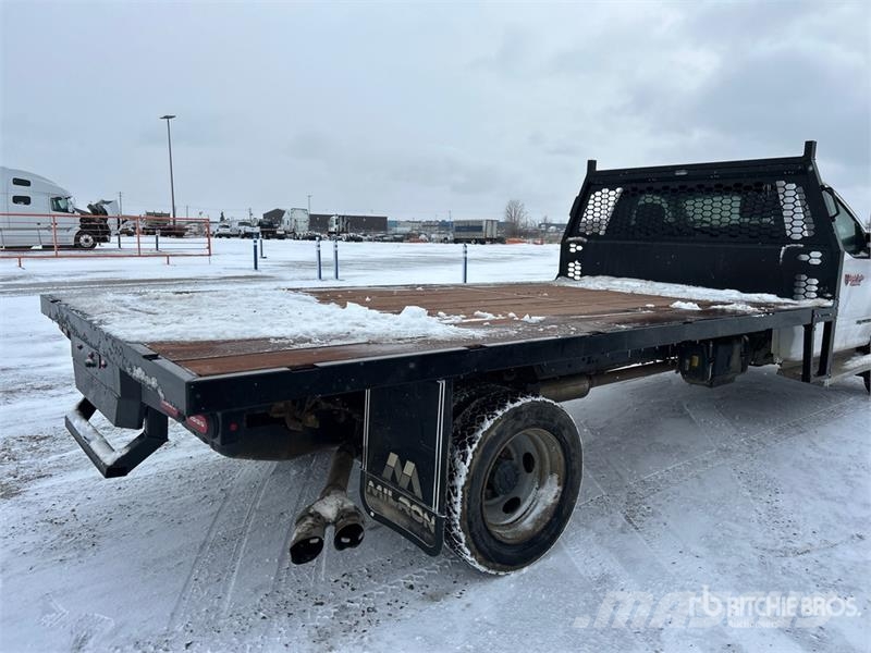 Ford F-550 XLT 4x4 Flatbed Truck Φορτηγά Kαρότσα με ανοιγόμενα πλαϊνά