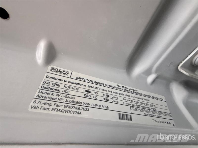 Ford F-550 XLT 4x4 Flatbed Truck Camion con sponde ribaltabili