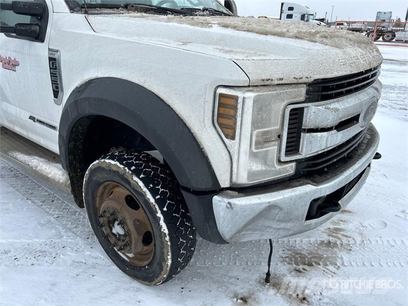Ford F-550 XLT 4x4 Flatbed Truck Φορτηγά Kαρότσα με ανοιγόμενα πλαϊνά