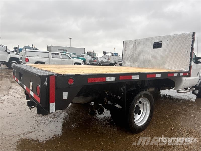 Ford F-550 XLT 4x4 Flatbed Truck Camion con sponde ribaltabili