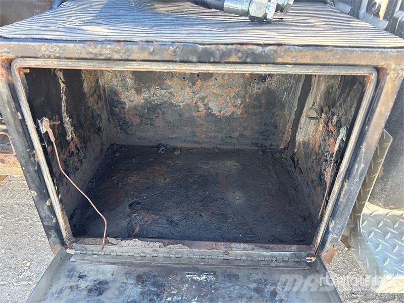 Ford F-550 XLT 4x4 Pressure Truck Ostali kamioni