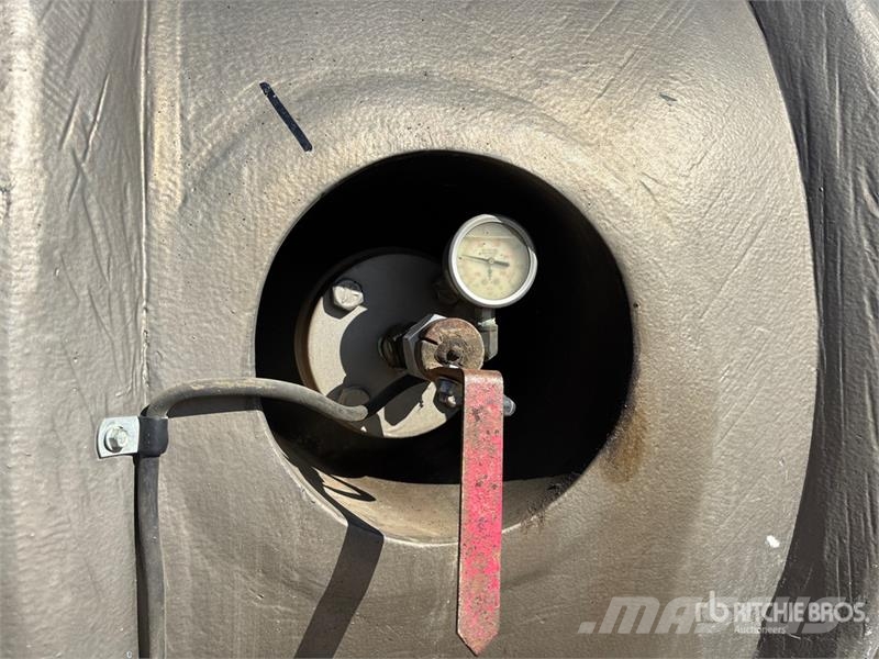 Ford F-550 XLT 4x4 Pressure Truck Ostali kamioni