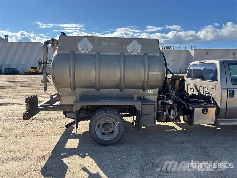 Ford F-550 XLT 4x4 Pressure Truck Ostali kamioni