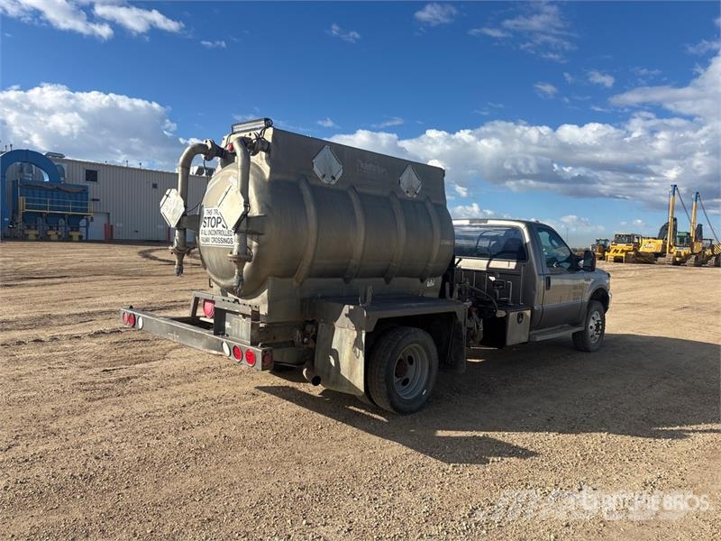 Ford F-550 XLT 4x4 Pressure Truck Ostali kamioni