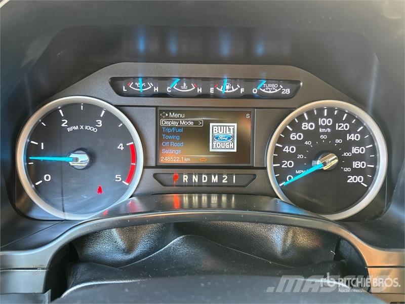Ford F-550 XLT 4x4 Service Truck Kommunal-Sonderfahrzeuge