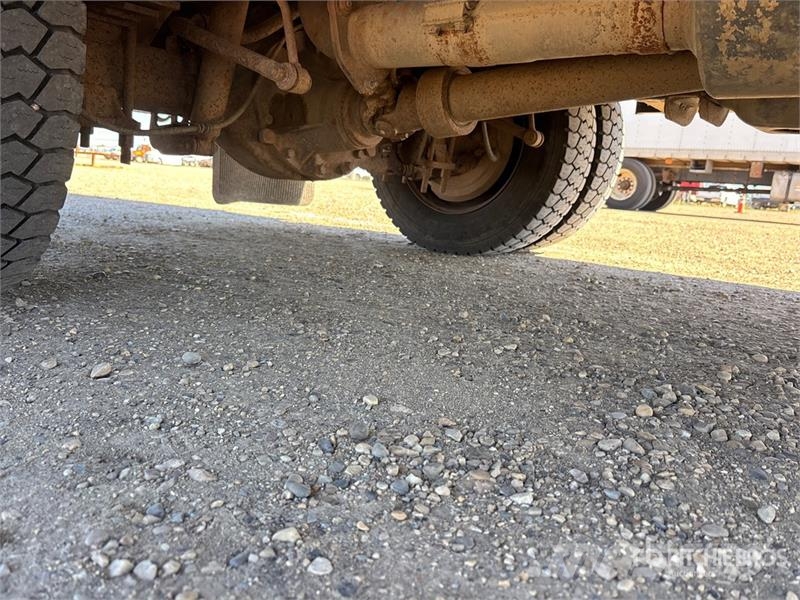 Ford F-550 XLT 4x4 Service Truck Municipal / general purpose vehicles