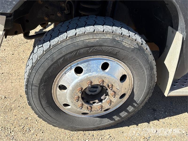 Ford F-550 XLT 4x4 Service Truck Municipal / general purpose vehicles