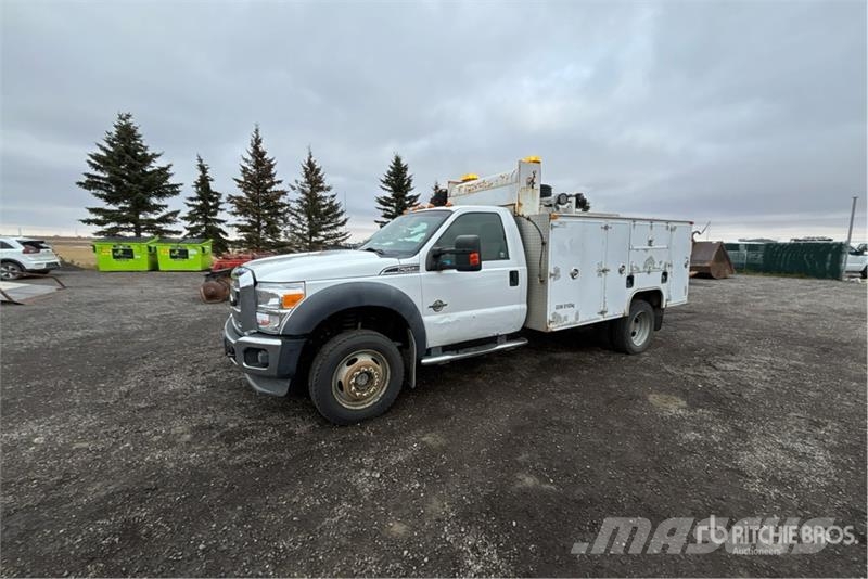 Ford F-550 XLT 4x4 Service Truck Kommunal-Sonderfahrzeuge