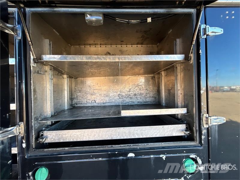 Ford F-550 XLT 4x4 Service Truck Kommunal-Sonderfahrzeuge