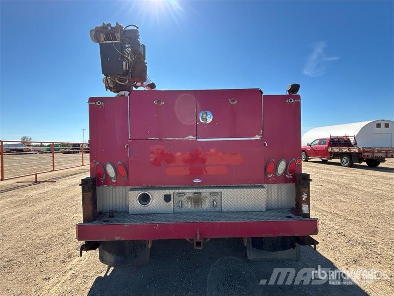 Ford F-550 XLT 4x4 Service Truck Municipal / general purpose vehicles
