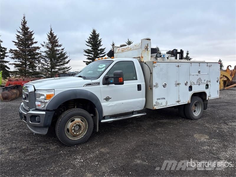Ford F-550 XLT 4x4 Service Truck Kommunal-Sonderfahrzeuge