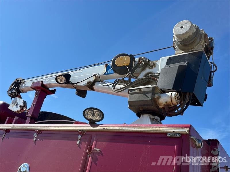Ford F-550 XLT 4x4 Service Truck Municipal / general purpose vehicles