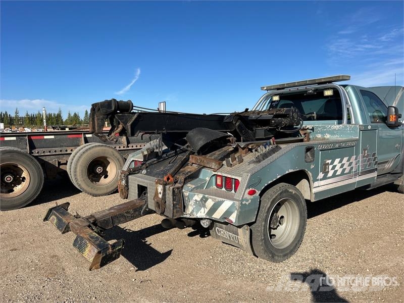 Ford F-550 XLT 4x4 Tow Truck (Inoperable) Vyslobodzovacie vozidlá