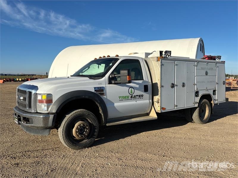 Ford F-550 XLT 4x4 Utility Truck Pikaplar