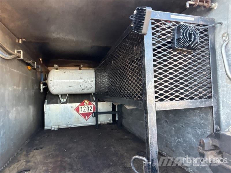 Ford F-550 XLT 4x4 Utility Truck Pikaplar