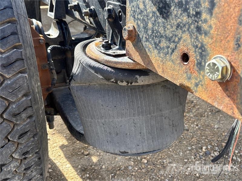 Ford F-650 4x2 Cab and Chassis (Inoperable) Кабіни