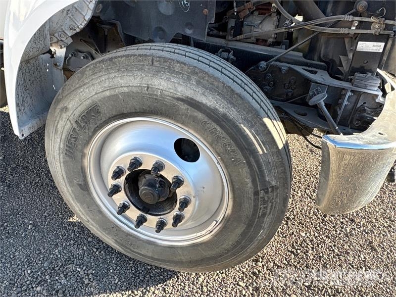 Ford F-750 Cabines