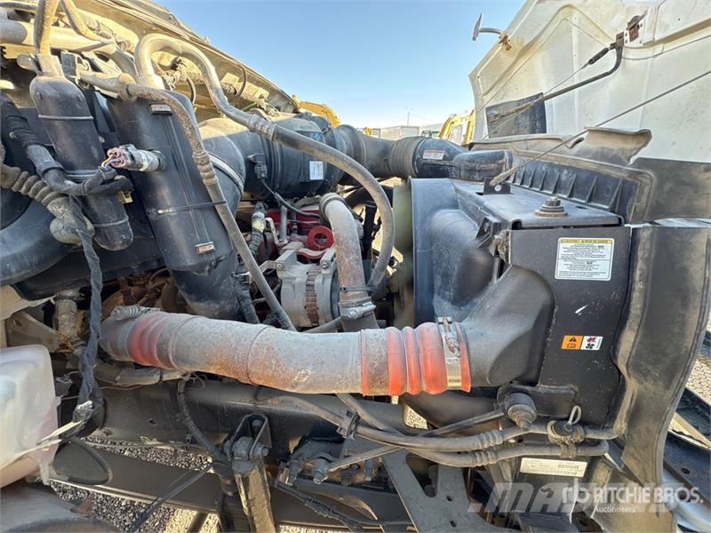 Ford F-750 Cabines
