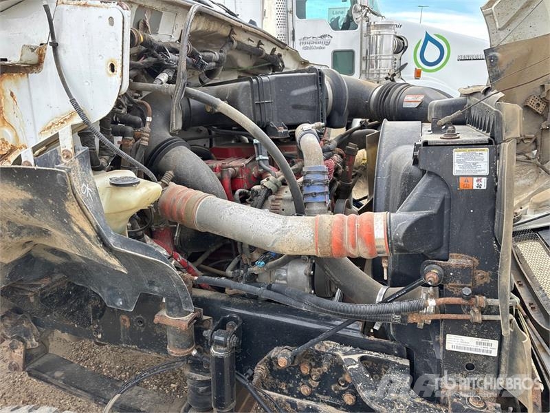 Ford F-750 Kabine i unutrašnjost