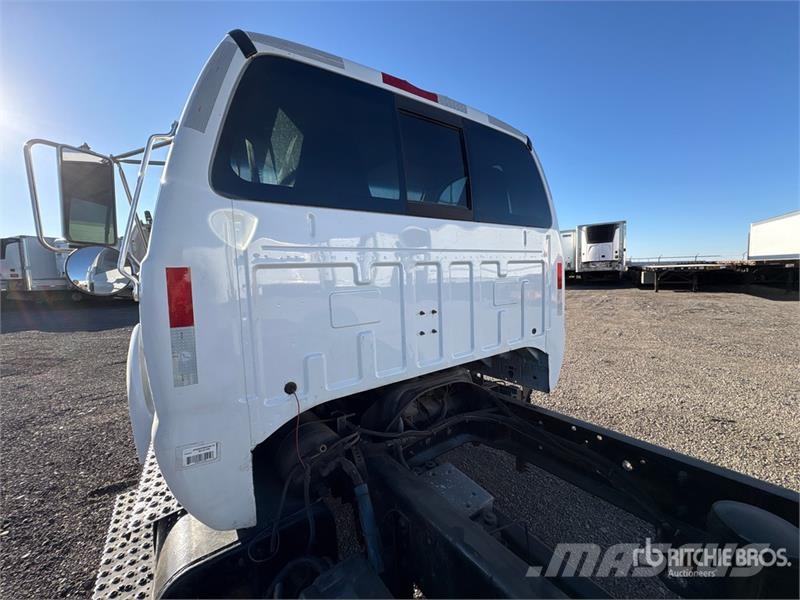 Ford F-750 Cabines