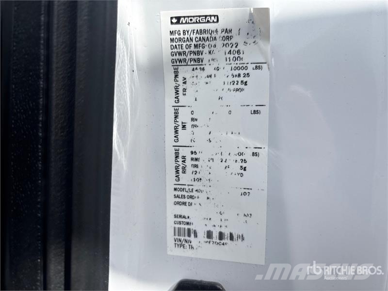 Ford F-750 4x2 Van Truck Sanduk kamioni