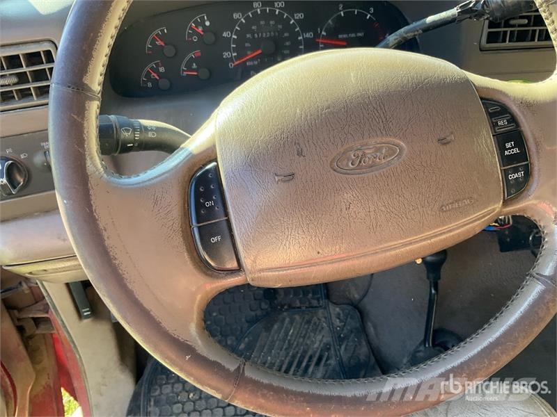 Ford F250 SD Lariat Lariat 4x4 Extended Cab Pickup Muu