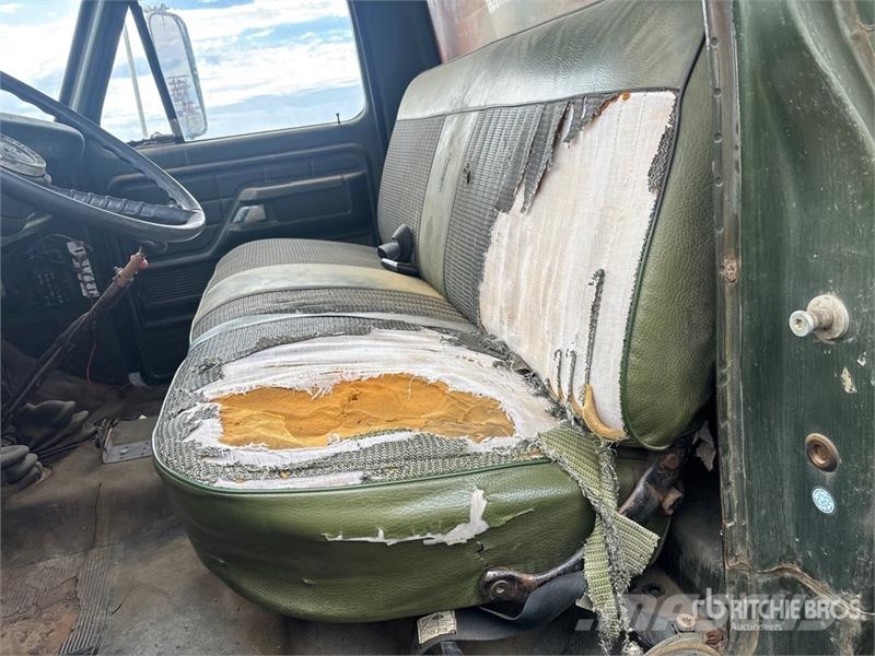 Ford F600 4x2 Grain Truck Autocarro agricolo / grano