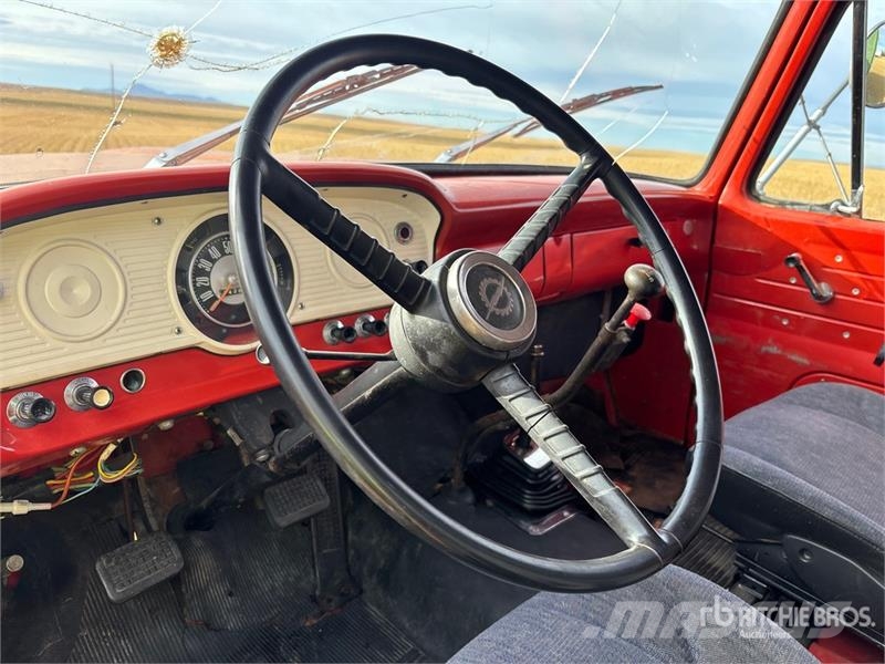 Ford F600 4x2 Grain Truck Poljoprivredni / kamioni za žitarice