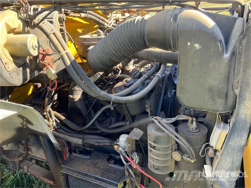 Ford F600 4x2 Grain Truck Camiones para granja y transporte de granos