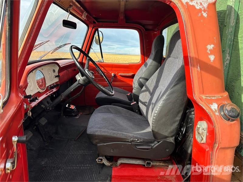Ford F600 4x2 Grain Truck Poljoprivredni / kamioni za žitarice