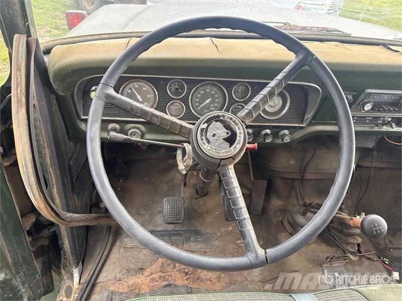 Ford F600 4x2 Grain Truck Autocarro agricolo / grano
